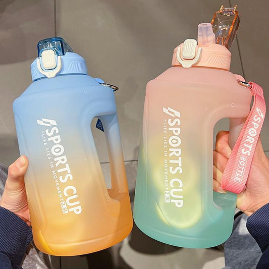 Extra Large Capacity  Cup With Straw Fitness