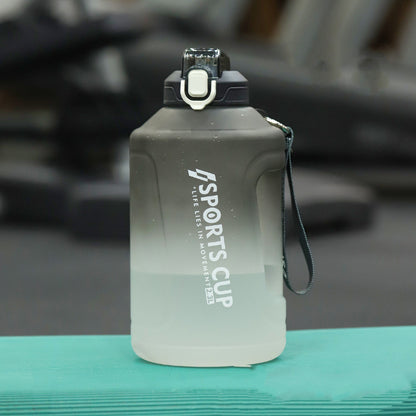 Extra Large Capacity  Cup With Straw Fitness